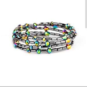 Bracelet earrings & 2 necklace set!